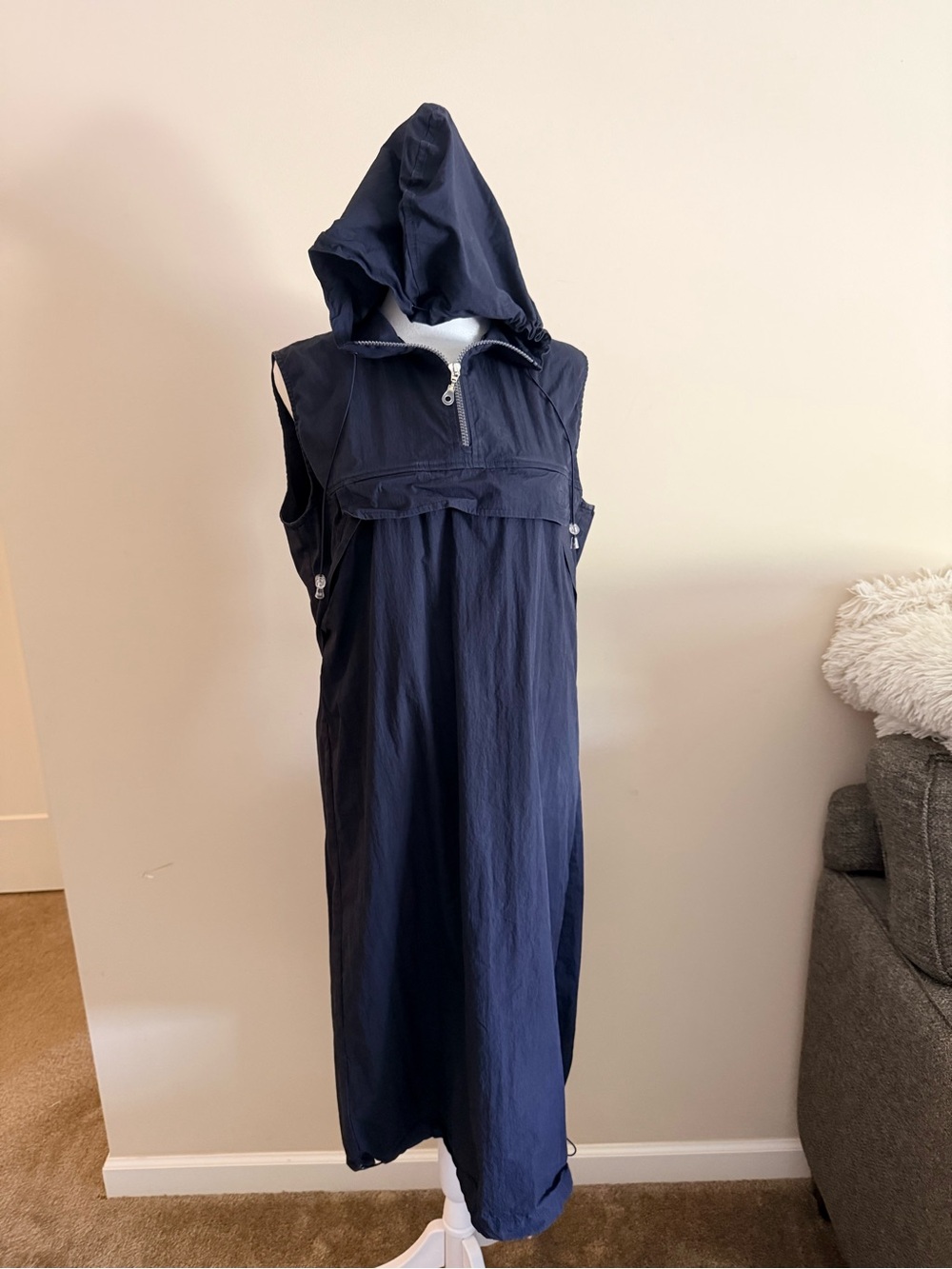 Max Mara Hooded Sleeveless Anorak Dress gorpcore utility black sz 14